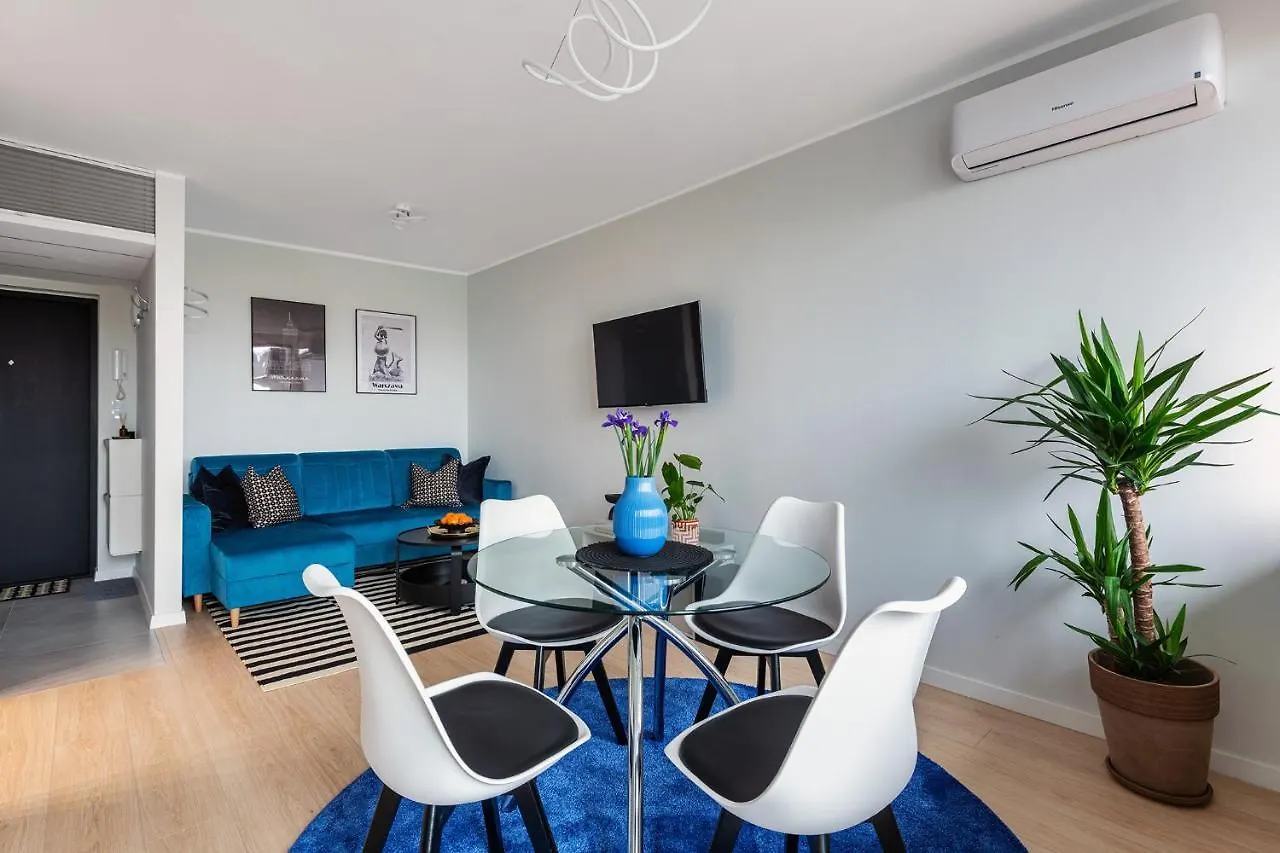 Bella Luna Luxury Suites - Oasis Gem In Варшава Польша