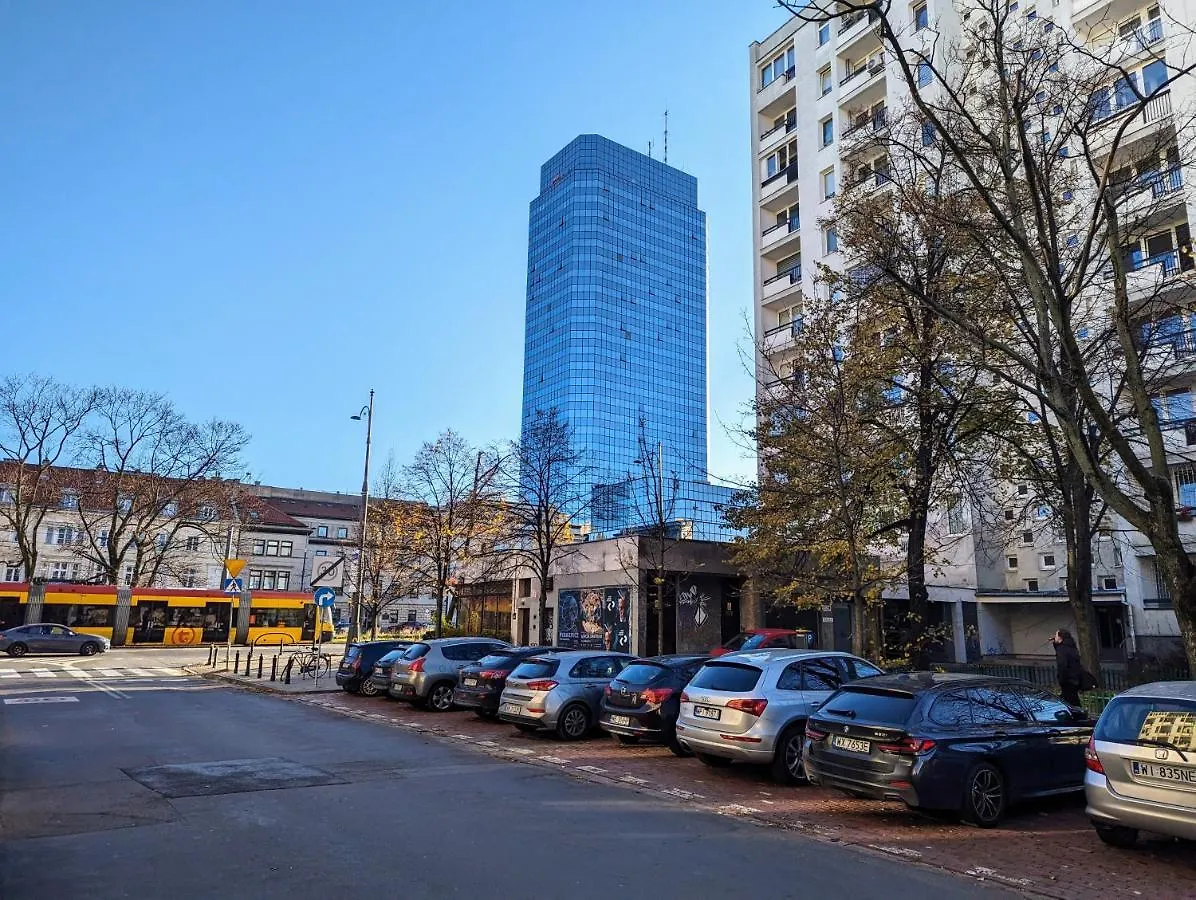 Bella Luna Luxury Suites - Oasis Gem In Варшава Апартаменты