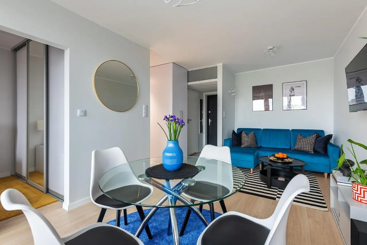 Bella Luna Luxury Suites - Oasis Gem In Warszawa Apartament