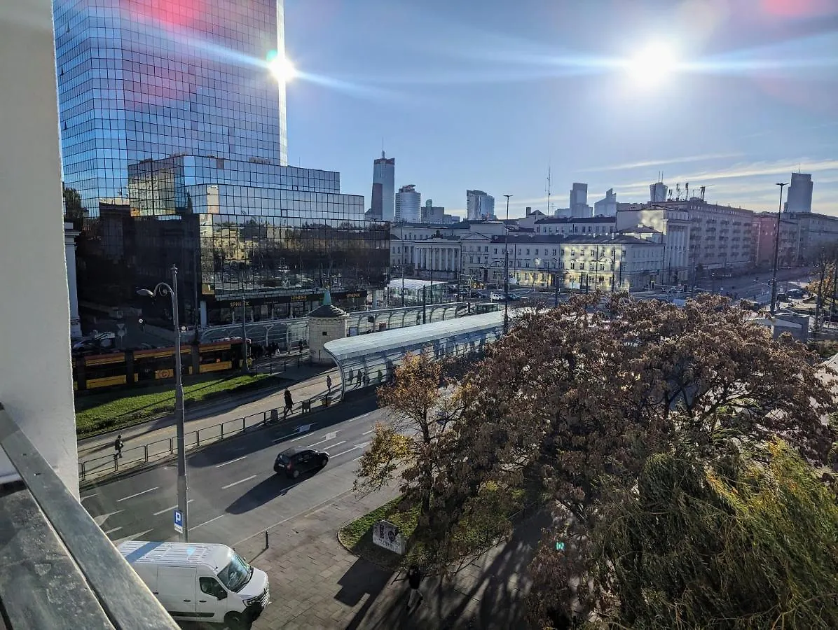 Bella Luna Luxury Suites - Oasis Gem In Warszawa 0*,  Polska