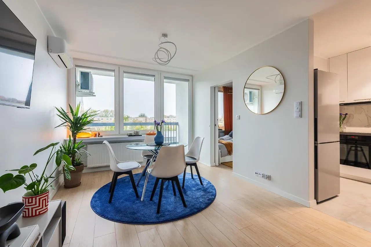 Bella Luna Luxury Suites - Oasis Gem In Warszawa 0*,  Polska